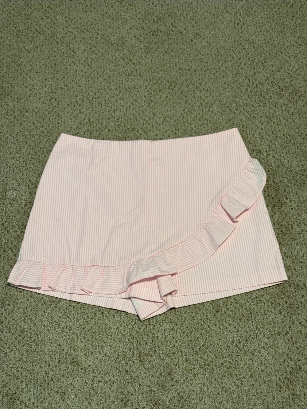 Lilly Pulitzer Pink Seersucker Faye Skort